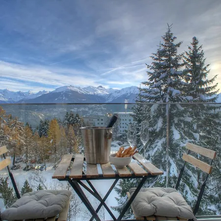 Apartman Ideally Located With View